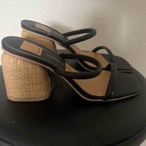 Dolce Vita Chunky Heels 7.5